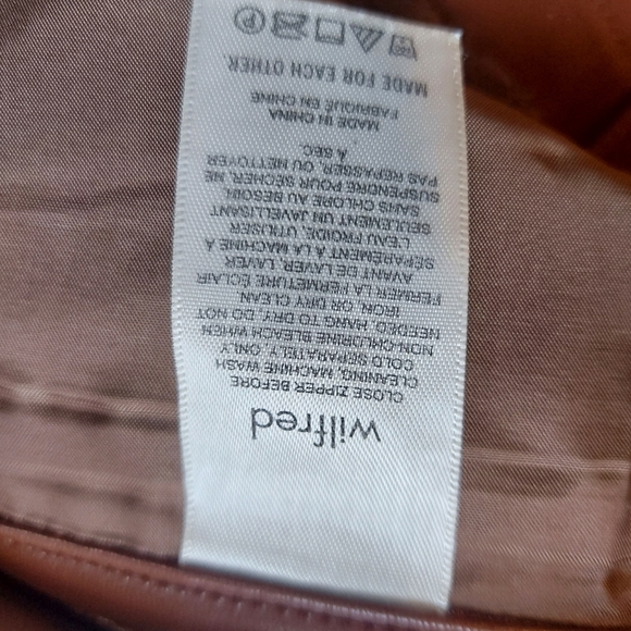 SOLD Aritzia Melina Cognac Size 6 - Picture 8 of 10